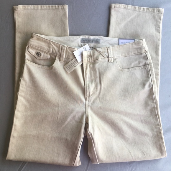 Chico’s Platinum Denim - Picture 2 of 6